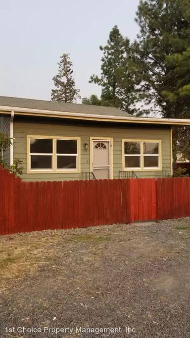 Main picture of 119 S Main St