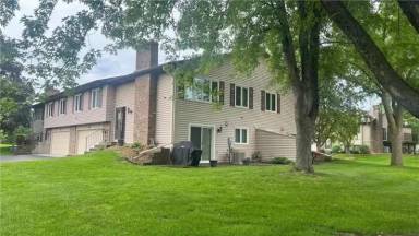 Main picture of 9486 Kingsview Ln N