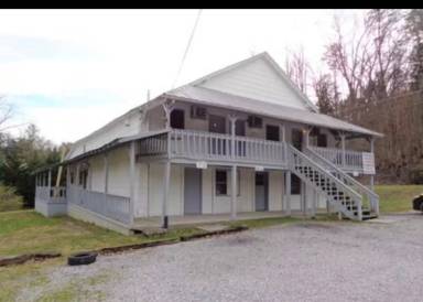 Main picture of 103 Boone Rd