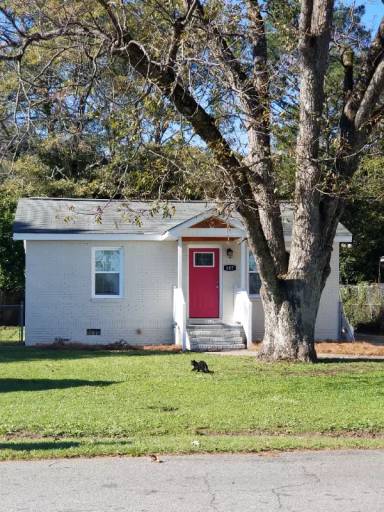 Main picture of 607 S 2nd St