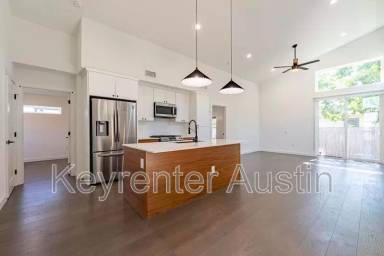 Main picture of 1141 Nickols Ave