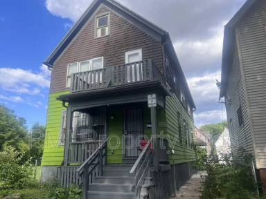 Main picture of 3138A N 11th St