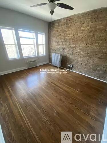 Main picture of 2820 W Montrose Ave & 4407 N Mozart St Apartments