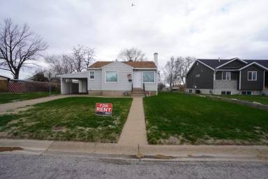 Main picture of 3979 S 2025 W