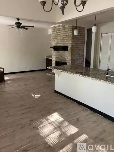 Main picture of 626 Trailwood Ct