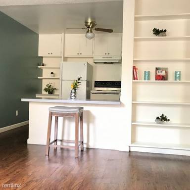 Main picture of Vista Capri Apartments