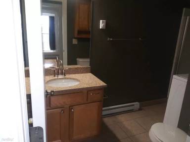Main picture of 125 N Main St
