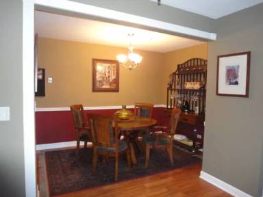 Main picture of 21W581 North Ave