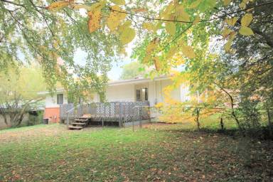 Main picture of 3104 Acklen Dr SW