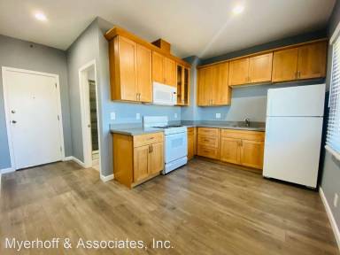 Main picture of 1428 35th Ave