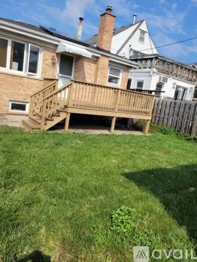 Main picture of 3405 N Osage Ave