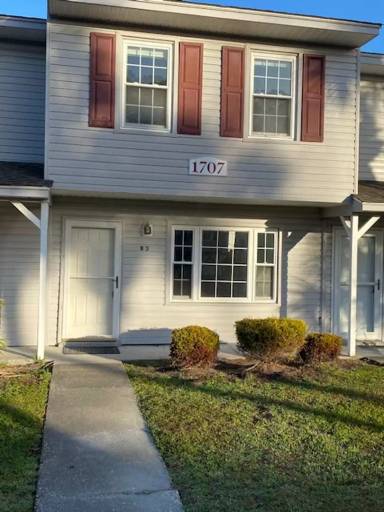 Main picture of 1707 Fawn Vista Dr N