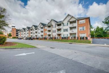 Main picture of 2008 Millenium Pl