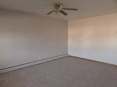 Main picture of 3204 Oak Ave