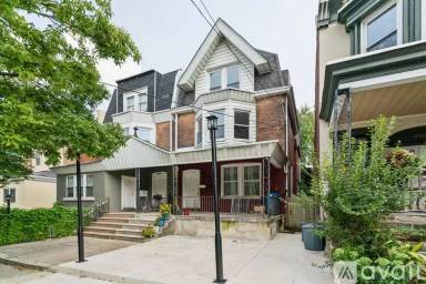 Main picture of 4802 Kingsessing Ave