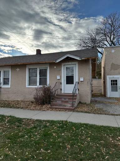 Main picture of 1312 1st St W