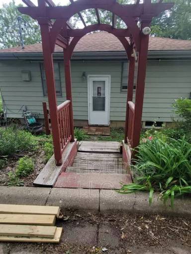 Main picture of 410 Kutz Ave