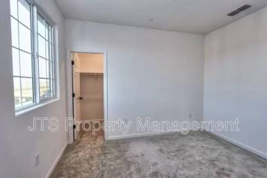 Main picture of 7193 Great Copper St