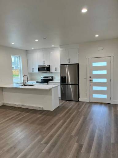 Main picture of 5872 Cedar St