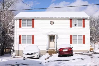 Main picture of 3 Watson Ave