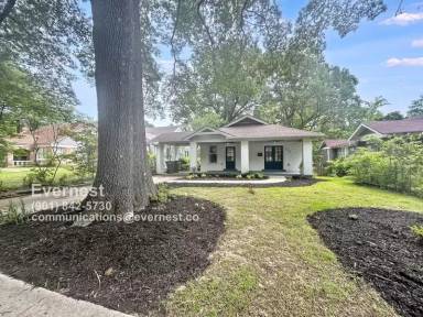 Main picture of 354 Alexander St