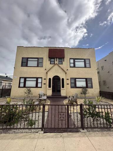 Main picture of 1332 Stanley Ave
