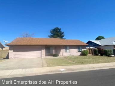 Main picture of 2434 E Carol Ave