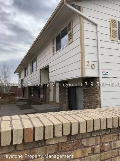 Main picture of 20 Montebello Rd