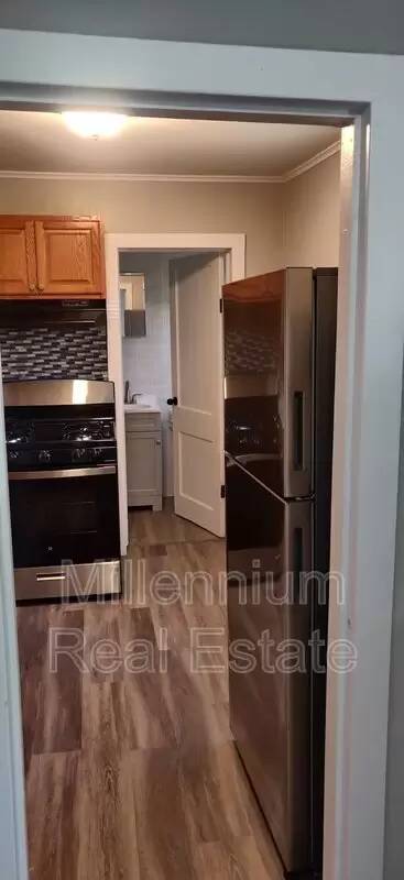 Main picture of 20782 Negaunee St