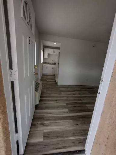 Main picture of 1909 N 25th Pl