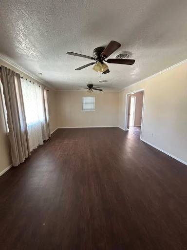 Main picture of 2142 Bonham Ave
