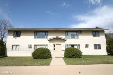 Main picture of 2921 Northern Valley Dr NE