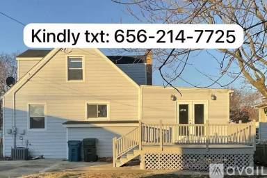 Main picture of 230 Rose St