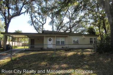 Main picture of 10341 Depaul Dr