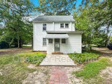 Main picture of 727 Richmond Rd