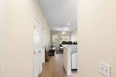 Main picture of 242 Admiration Ave