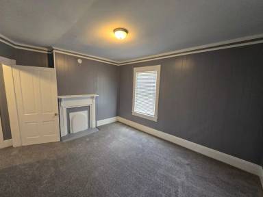 Main picture of 939 Hinton St