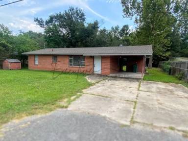 Main picture of 806 Sundale Dr