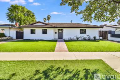 Main picture of 8520 Jumilla Ave