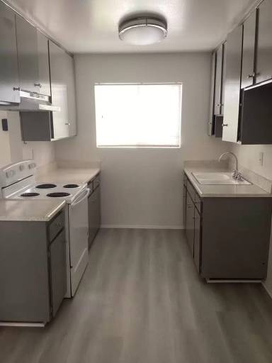 Main picture of 3660 Jackson St