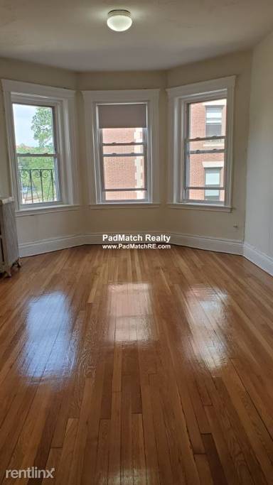 Main picture of 1350 Commonwealth Ave