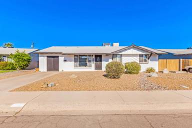 Main picture of 8220 E Granada Rd