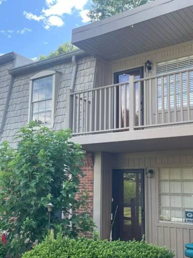 Main picture of 3828 Country Club Rd