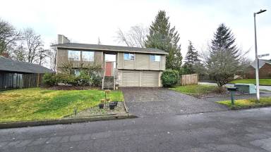 Main picture of 3609 NE 160th St