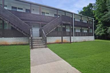 Main picture of 2124 Park Ter