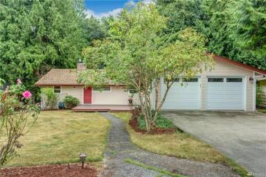 Main picture of 2830 107th Ave NE