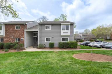 Main picture of 3021 Heathstead Pl