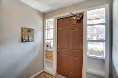 Main picture of Dryden 6005