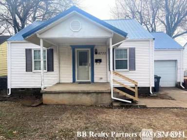 Main picture of 6722 E 5th St