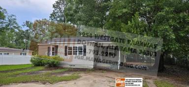 Main picture of 1528 S Park Ave